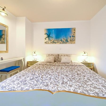 Retro Apartment Vrbnik  Luaran gambar