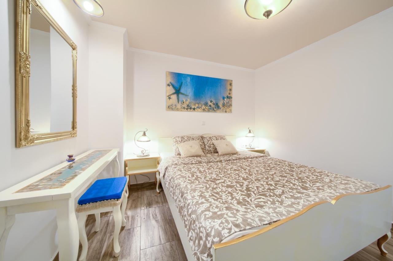 Retro Apartment Vrbnik  Luaran gambar